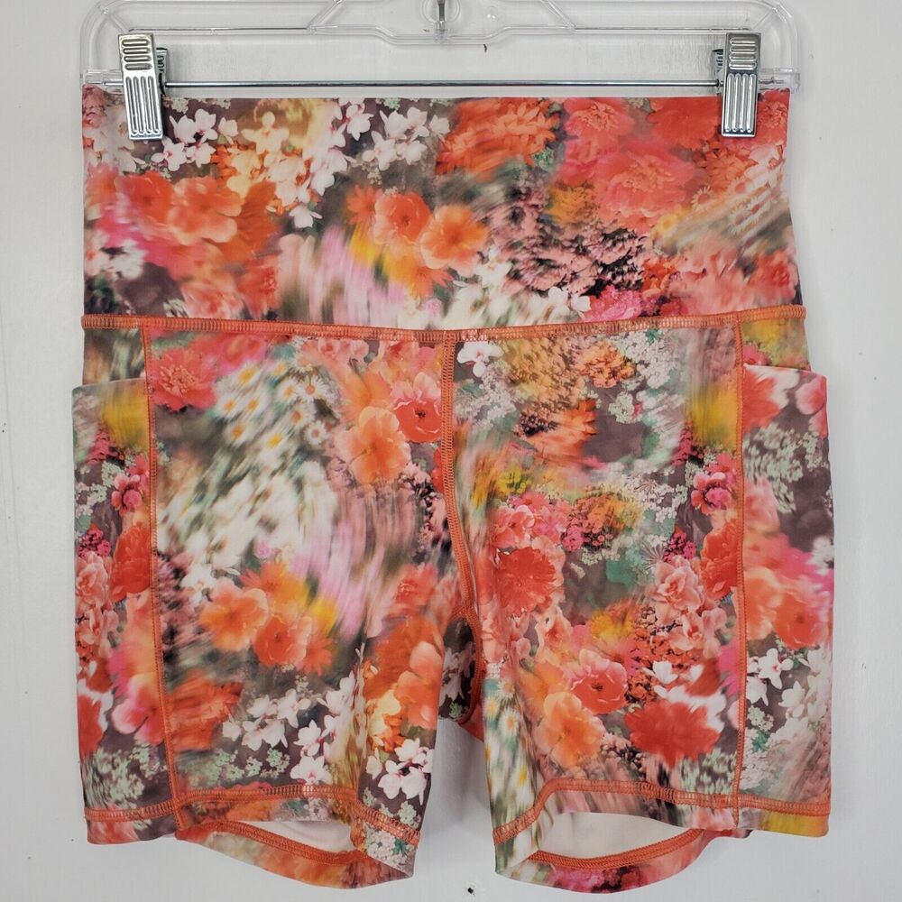 Athleta Salutation Stash Pocket Biker Shorts Blurry Florals Colorful Womens M
